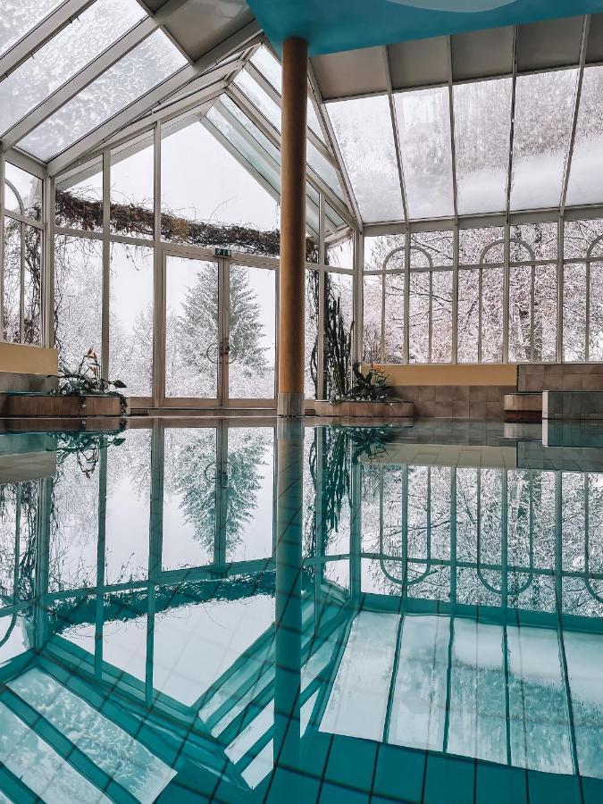 Landhotel Gschirnwirt Eugendorf Buitenkant foto